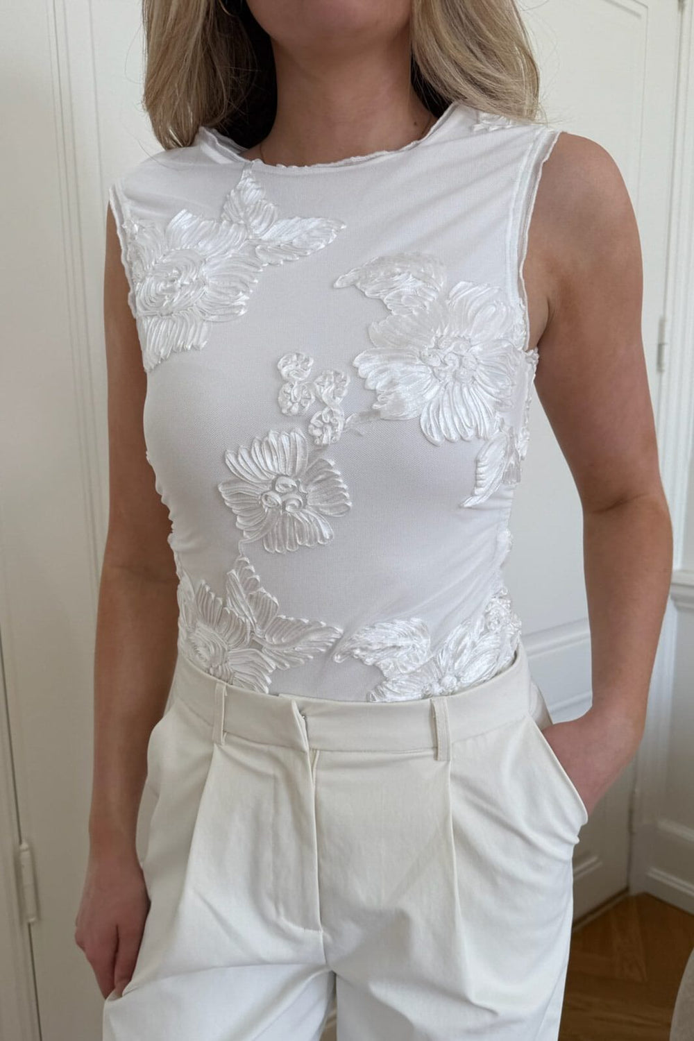 BYIC - Miraic Mesh Top A23745 - White Flower