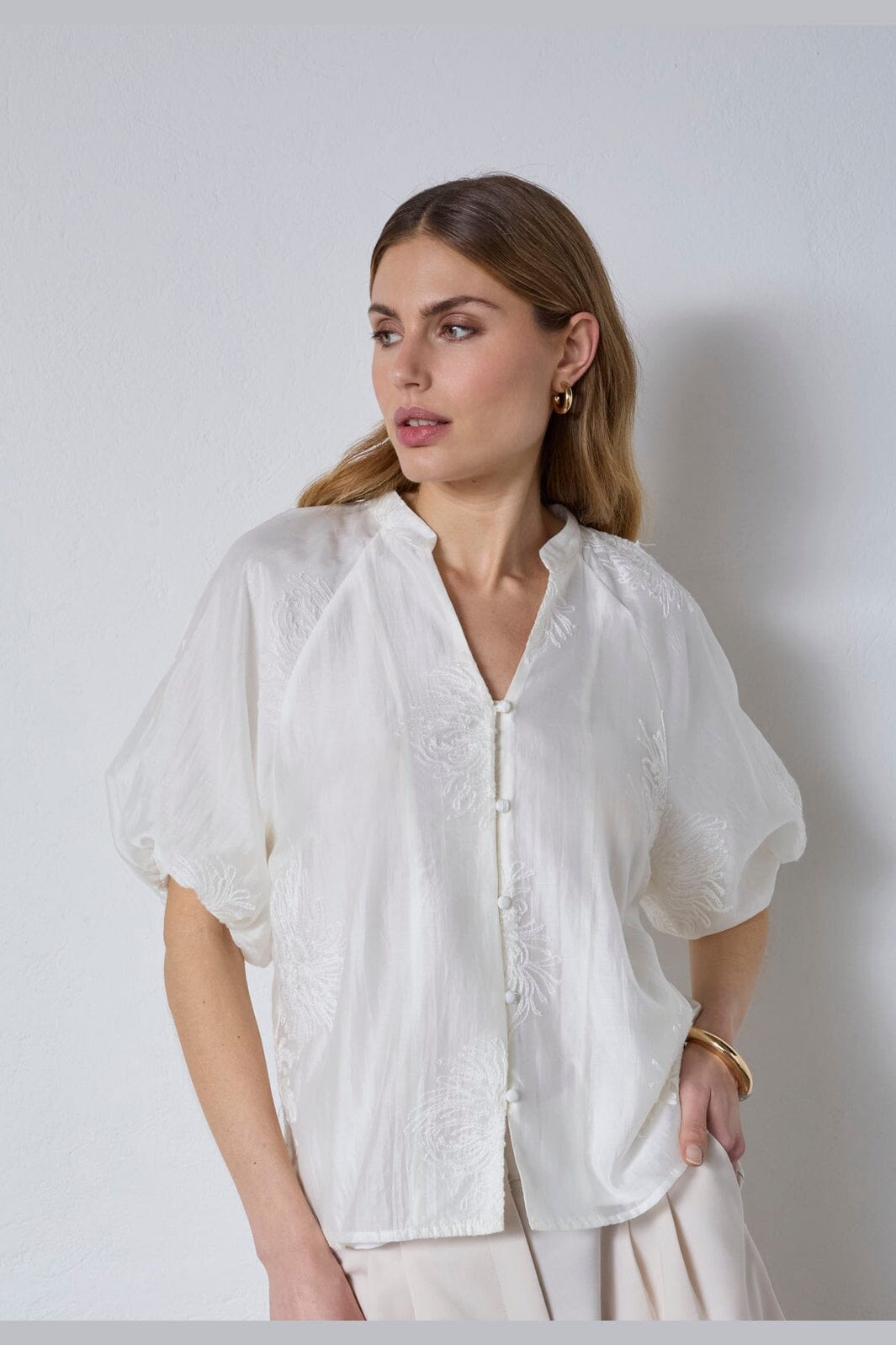 Co´Couture - Neacc Ss V-Shirt 45123 - 4000 - White