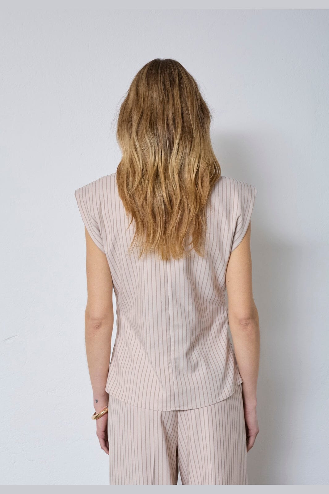 Co´Couture - Salviecc Pleat Top 45068 - 199 - Bone