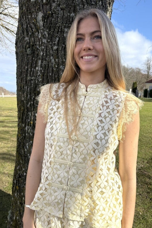 Continue - Molly Lace 15254 - Light Yellow