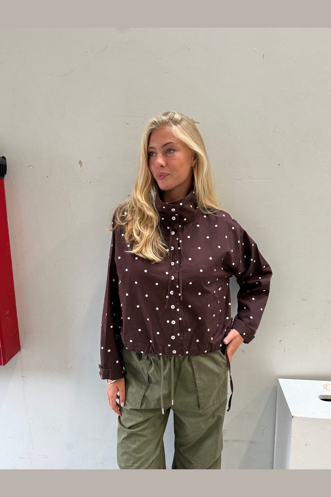 Continue - Stine Dot 15340 - Brown Dot