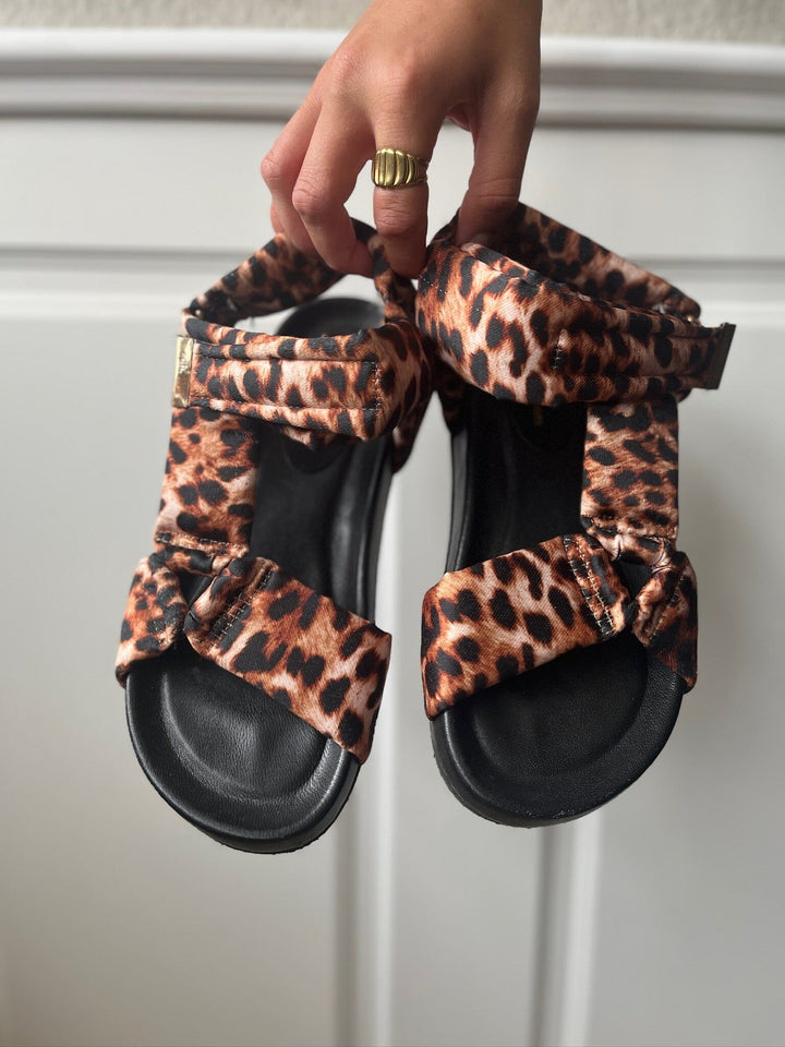 Copenhagen Shoes - Carrie - 020 Brown Leopard Sandaler 