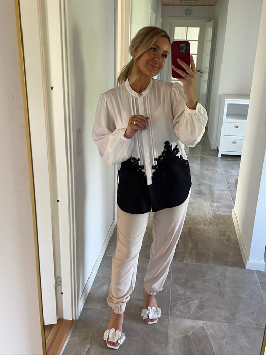 Dear Molly - Block Shirt - White With Black Skjorter 