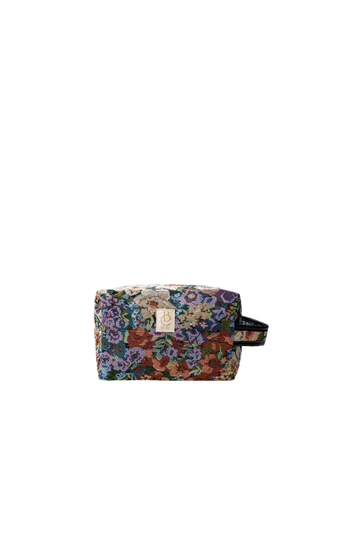 Black Colour - Bcnyla Washbag 7026 - Fall Garden