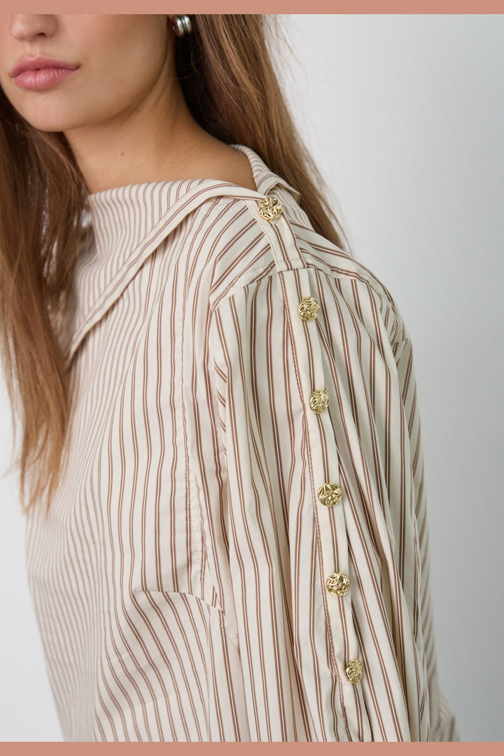 Co´Couture - Dalmacc Asym Button Blouse 500565 - 20016 - Bison
