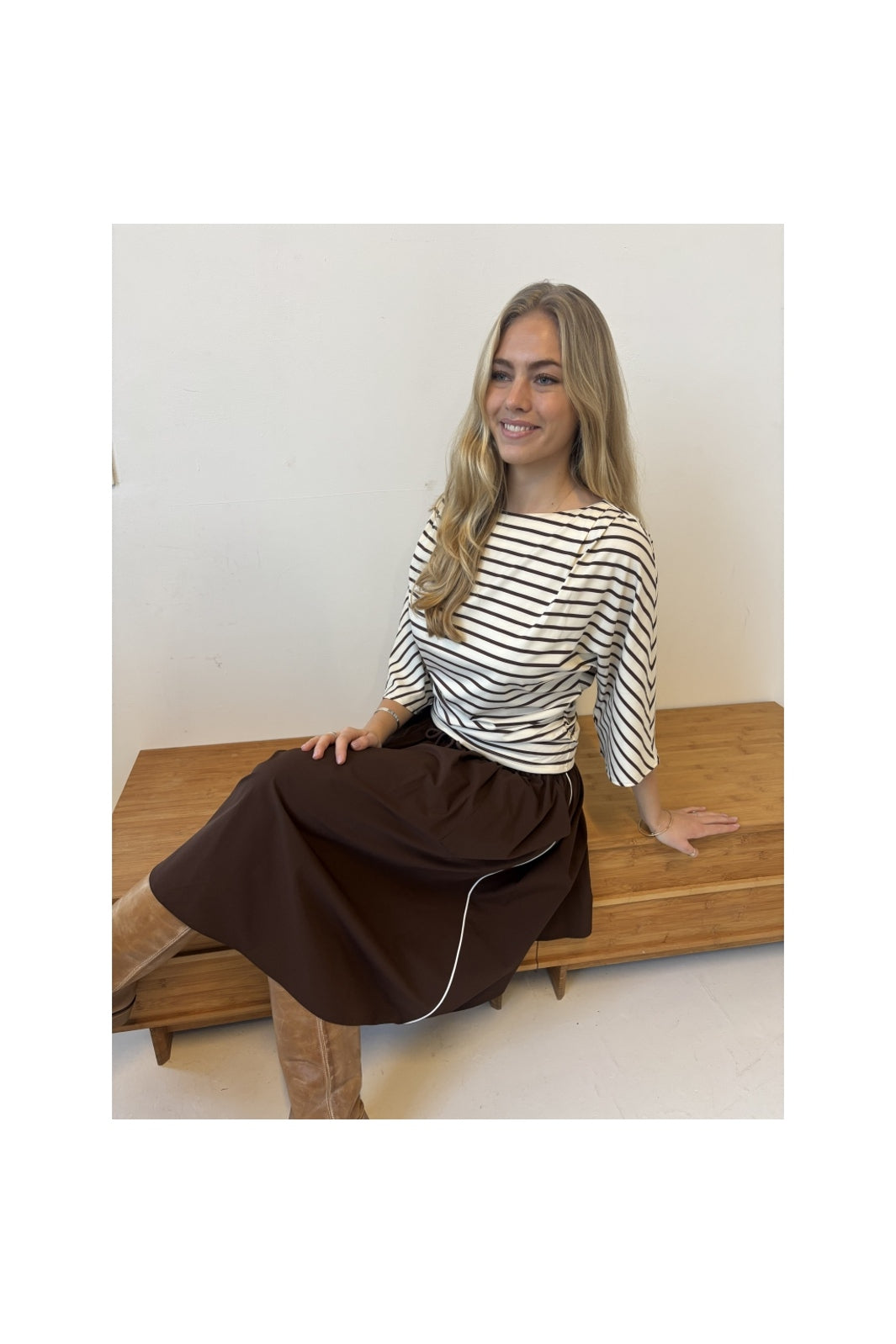 Continue - Jessie Stripe 15137 - Brown Stripe