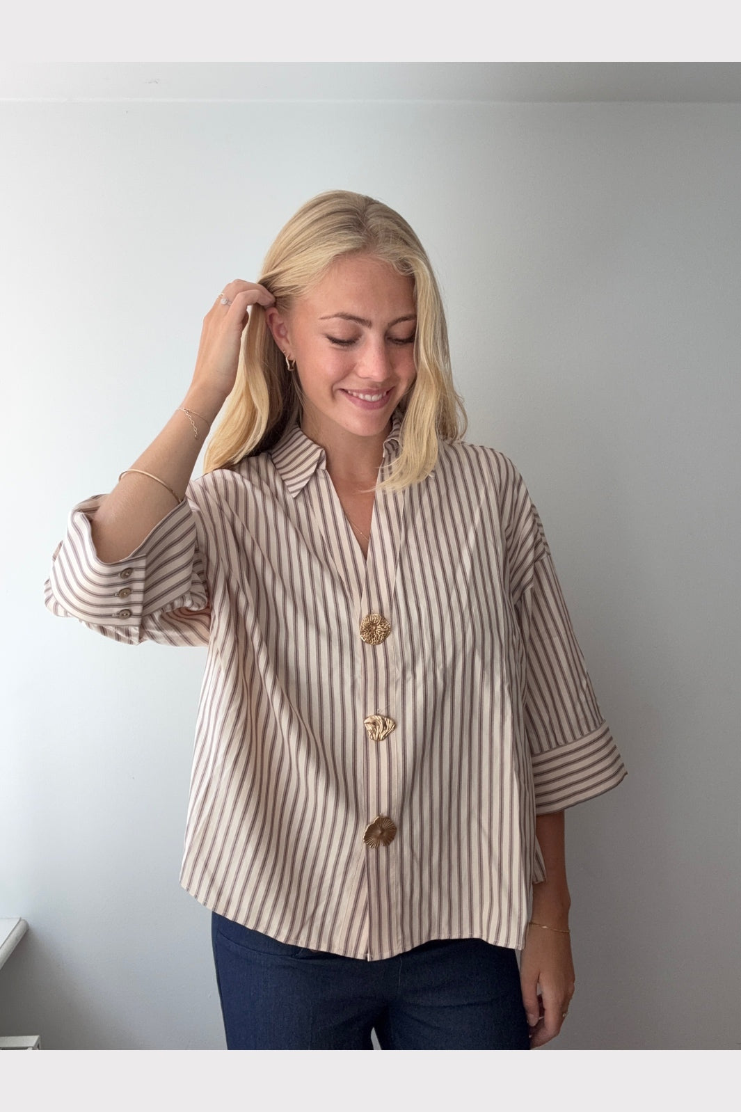 Continue - Augusta 15394 - Brown Stripe