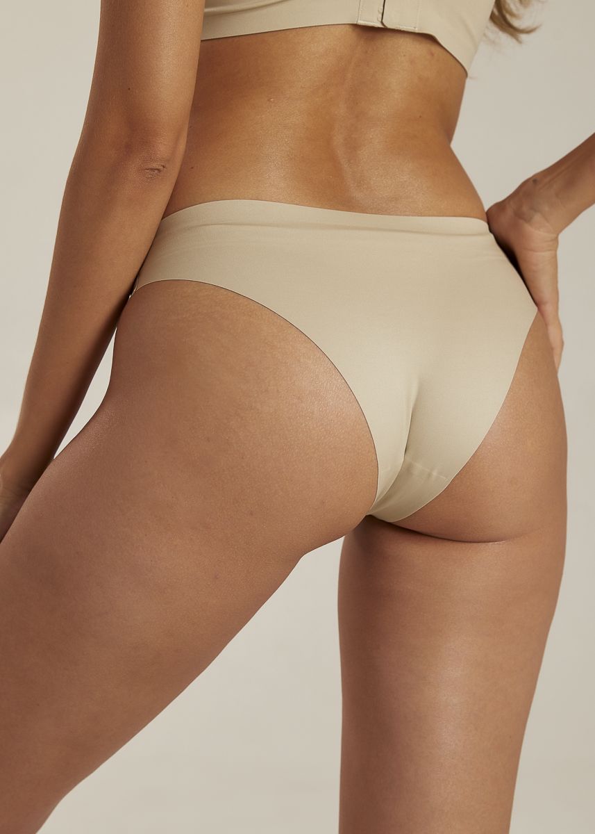 Femifemme - Invisible Soft Brazilian - Sand Trusser 