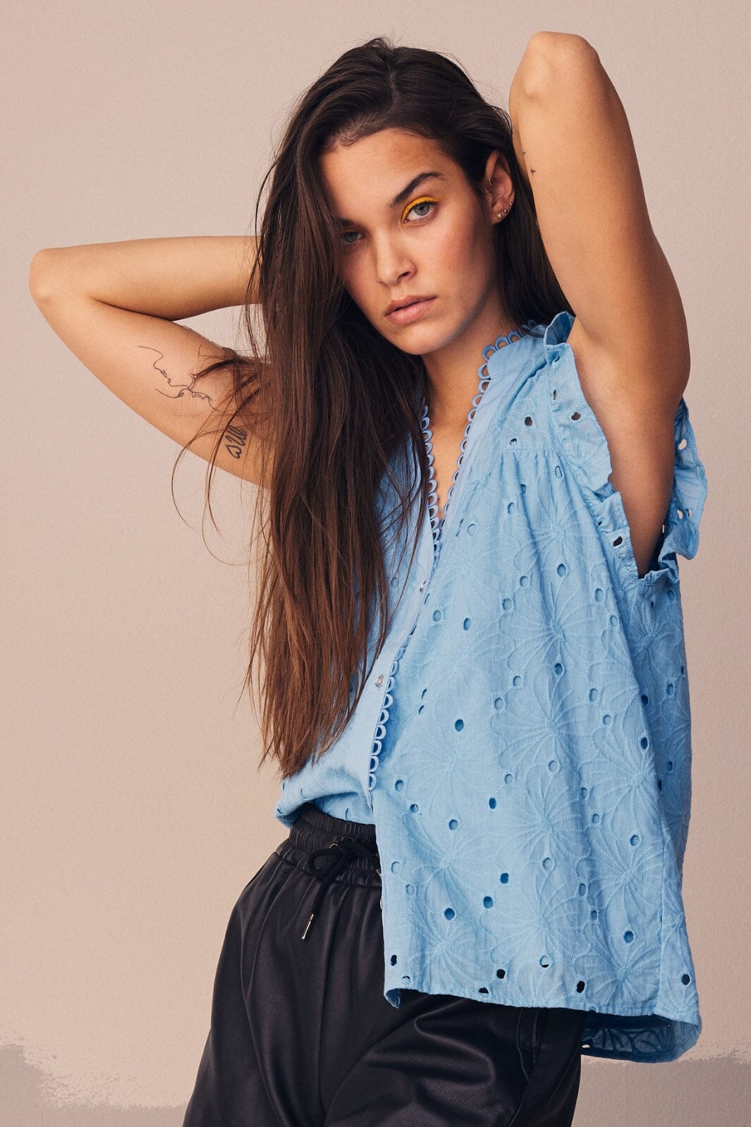 Forudbestilling - Co´couture - Pola Anglaise Top - Clear Blue - (April) Toppe 