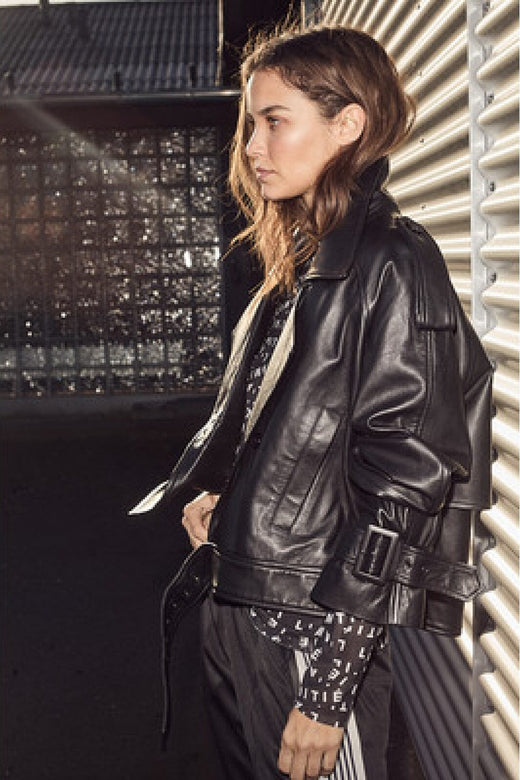 Forudbestilling - Haute L'Amitié - Leather Trench Jacket HL10165 - Black Jakker 