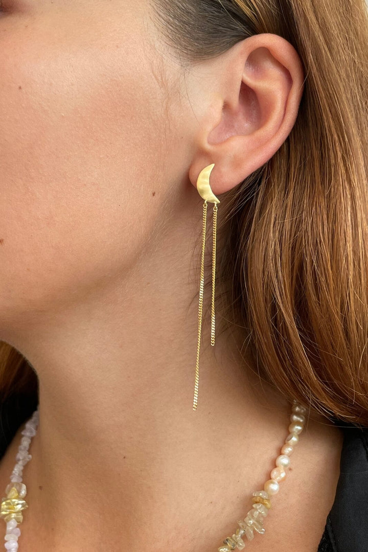 Forudbestilling - Stine A - Bella Moon Earring With Long Chains - 1313-02-S Øreringe 