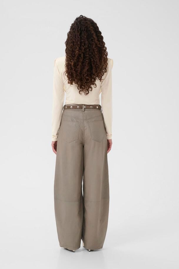 Gestuz - Gzlaily Ls Top 10910980 - 110103 - Egret Bluser 