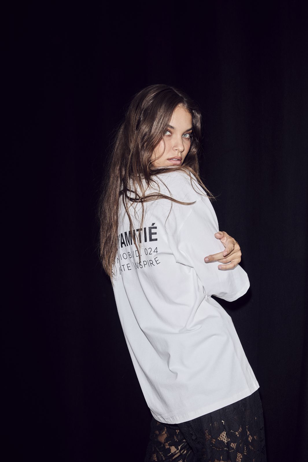 Haute L'Amitié - Back Logo Loose Tee HL10410 - White/Black Print T-shirts 