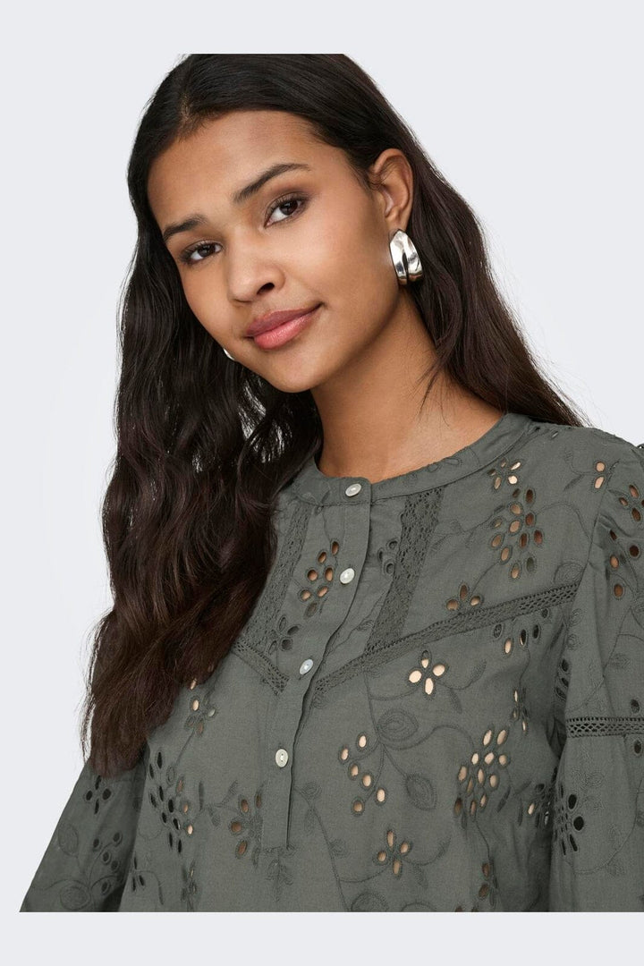 JDY - Jdymille L/S Anglaise Top - 5035195 Kambaba