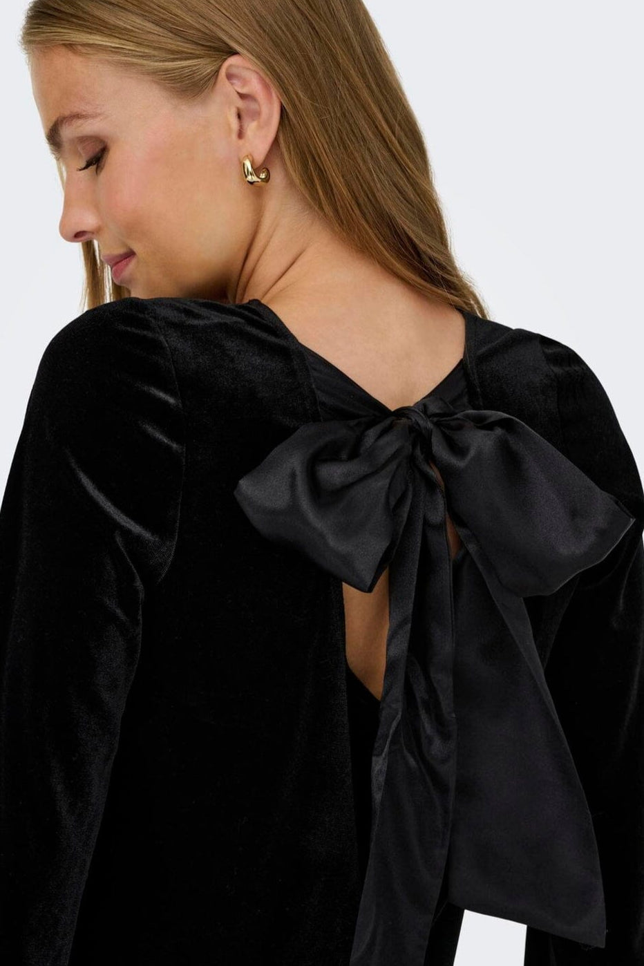 JDY - Jdyvictory L/S Velvet Bow Dress - 4906622 Black Bow