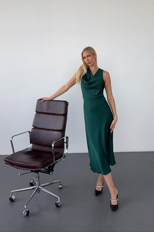 Karmamia - Flow Dress 2295 - Semi Rich Pine Green Kjoler 