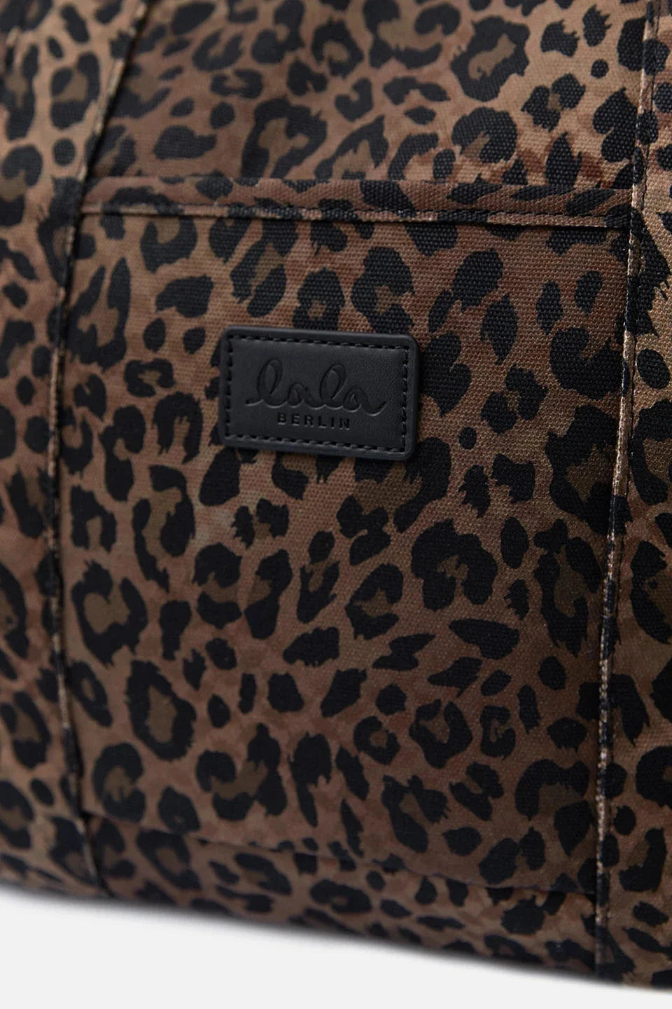 Lala Berlin - Tote Carmela 10017310 - Dark Brown Leo Tasker 