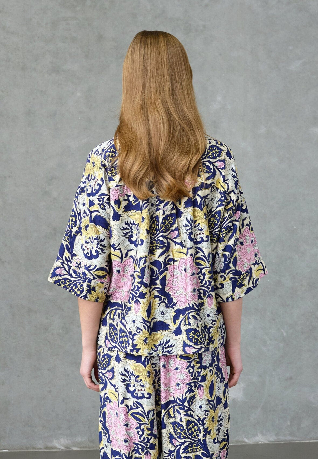 Love & Divine - Love1338-3 19917 - 801 - Navy Paisley Skjorter 