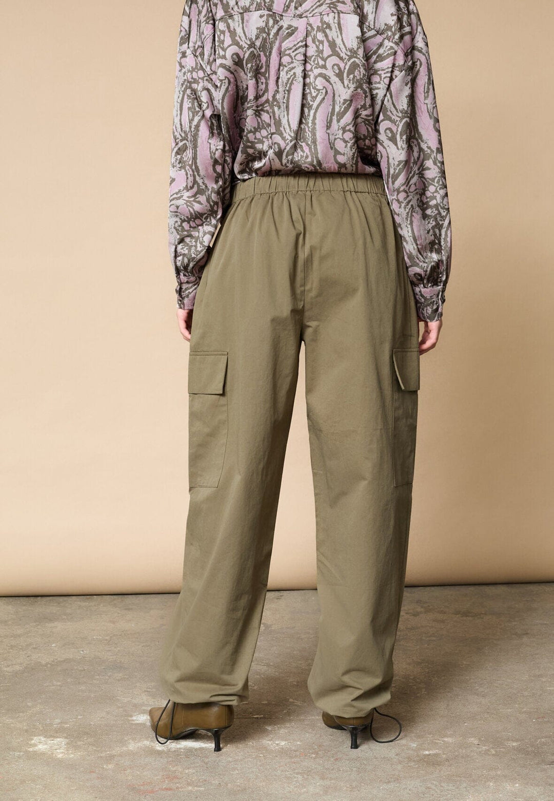 Love & Divine - Love1465 19471 - 215 - Martini Olive Bukser 