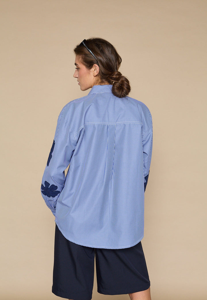 Love & Divine - Love1499 19522 - 811 - Blue Flower Skjorter 