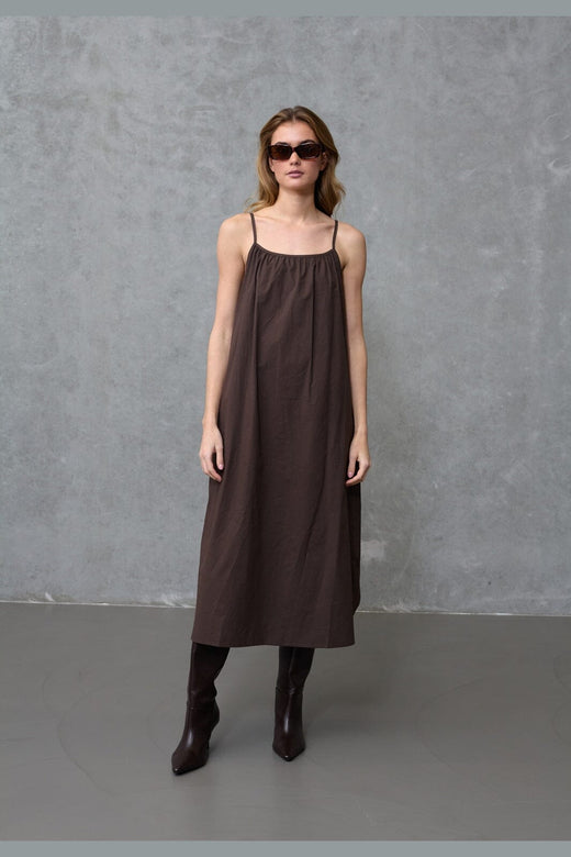 Love & Divine - Love1542 19854 - 222 - D. Chocolate