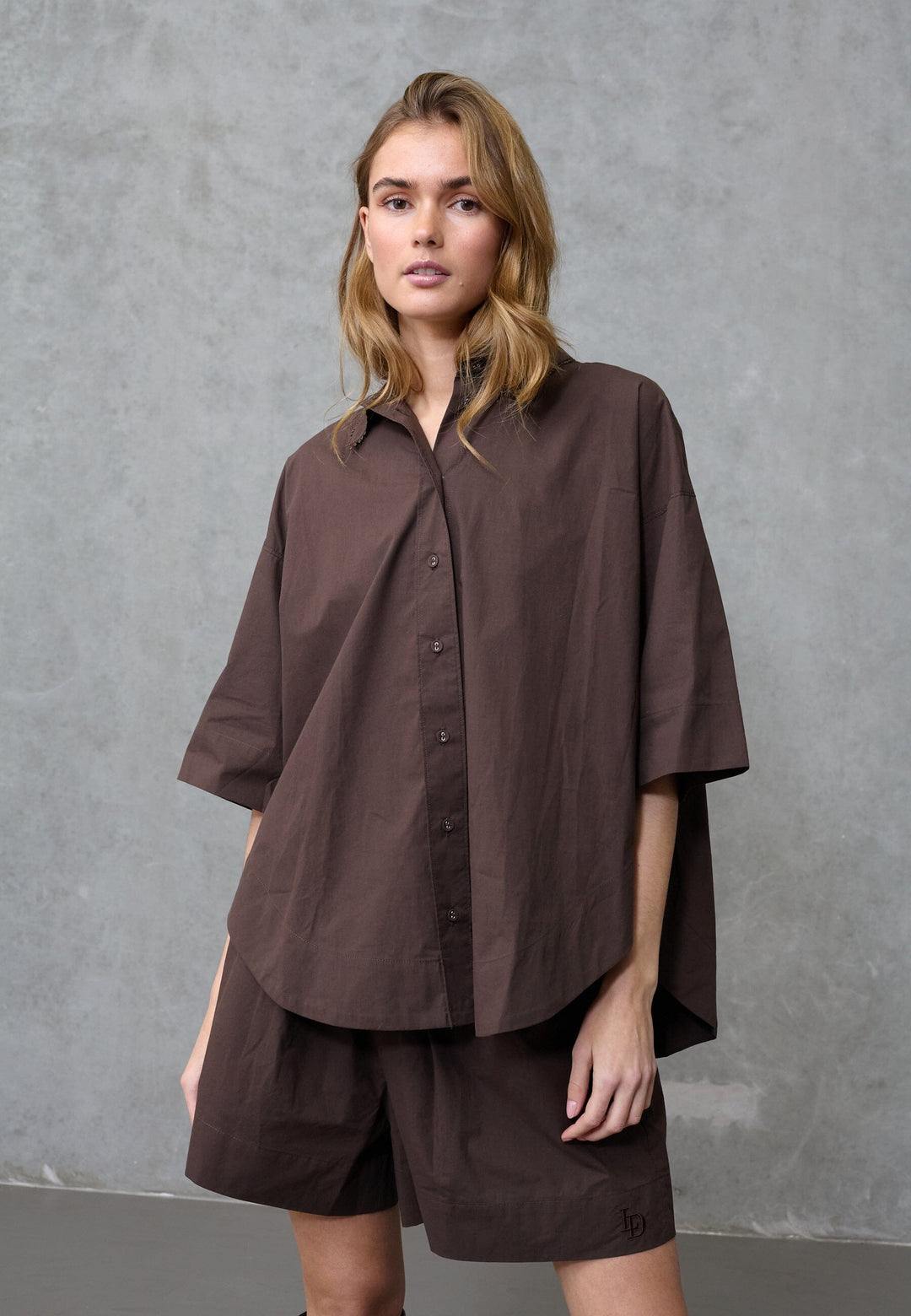 Love & Divine - Love971-15 19850 - 222 - D. Chocolate Skjorter 