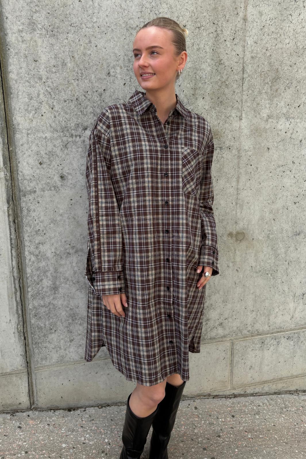 Love & Divine - Love1589-3 20494 - 841 - Brown Check