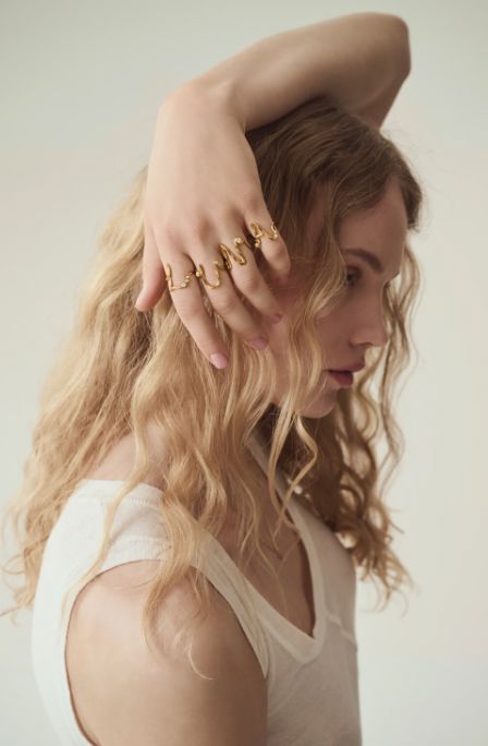 Maanesten - A Alphabet Ring - 4887a Ringe 