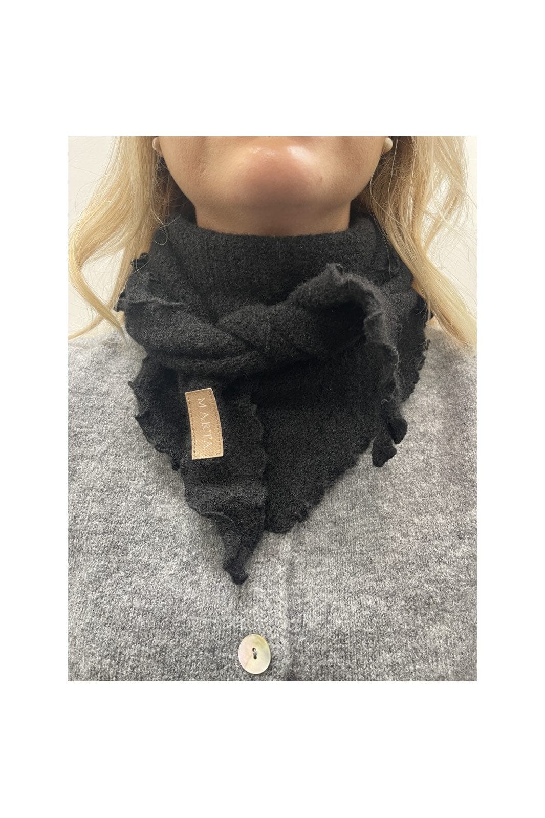 Marta Du Chateau - Marta Scarf 172-1100 - Black