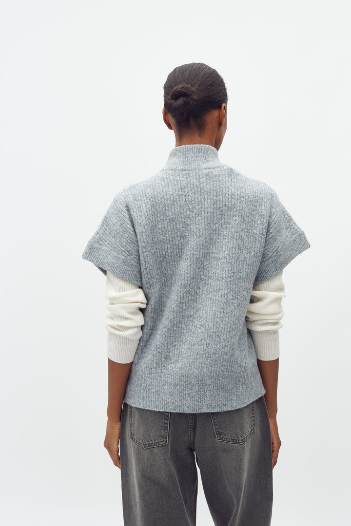 MbyM - Roselina Short-M 50529858 - T63 - Tradewinds Grey Strikbluser 