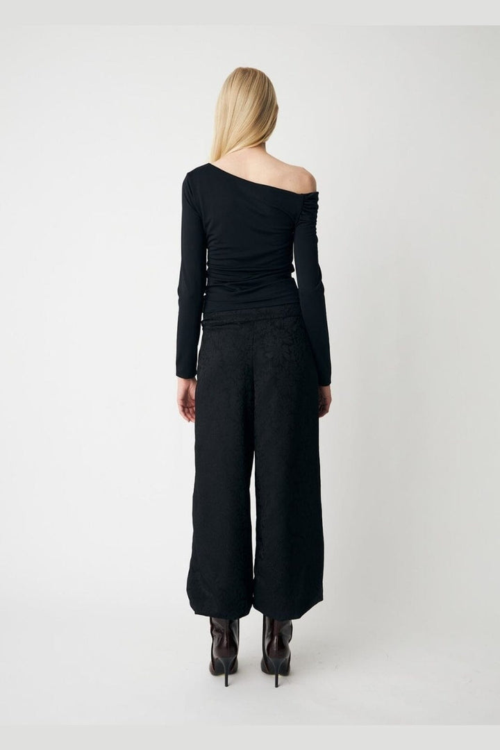 Modström - Himamd Ls Off Shoulder Top 59738 - 7090 - Black