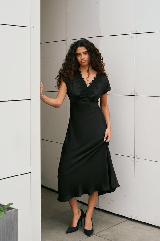 Neo Noir - Clarita Drapy Sateen Dress 170554 - 100 - Black Kjoler 
