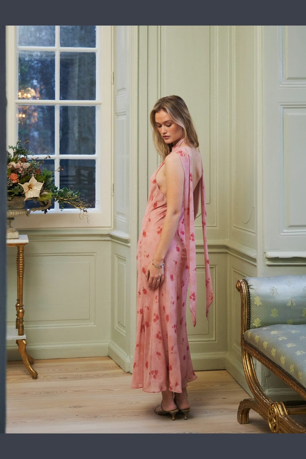 Neo Noir - Fiona Blurred Flower Halter Neck Dress 167918 - 754 - Light Pink