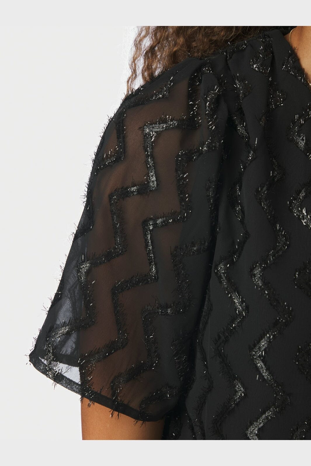 Neo Noir - Largo Chevron Glitz Blouse 171125 - 100 - Black