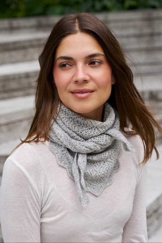 Neo Noir - Misty Medium Pointelle Scarf 169982 - 133 - Grey Melange