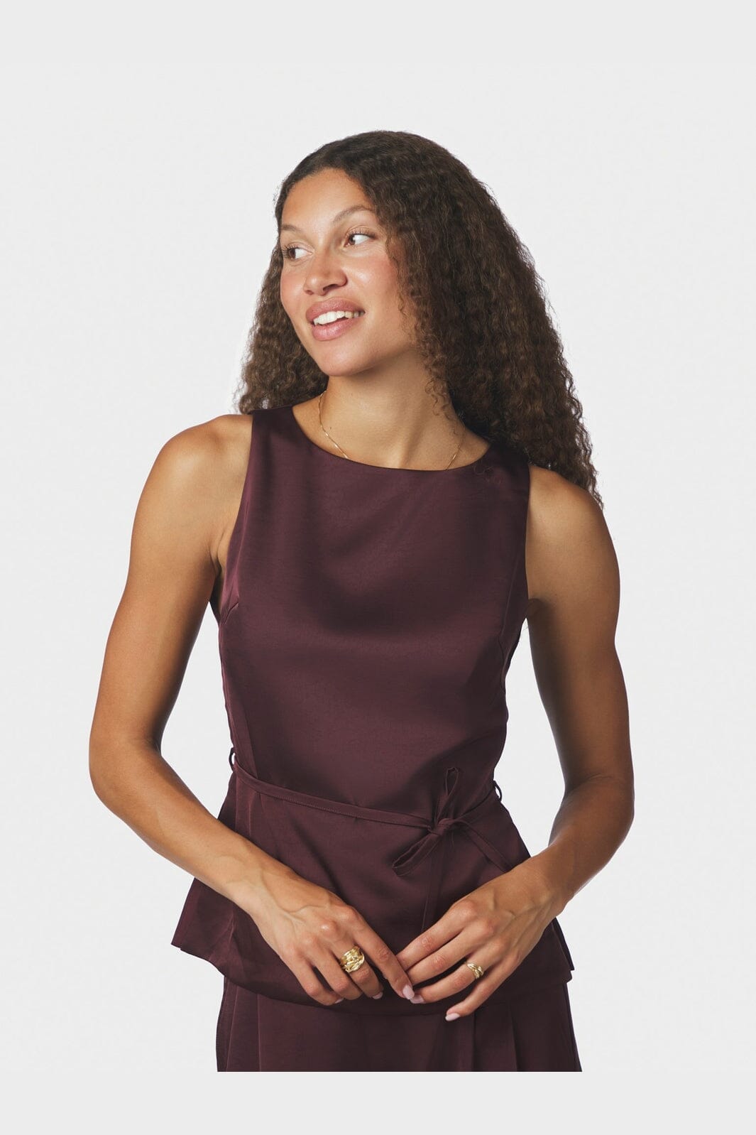 Neo Noir - Nassa Heavy Sateen Top 170235 - 174 - Burgundy