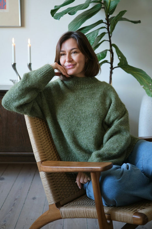 Neo Noir - Paulina Fluffy Knit Blouse 164729 - 723 - Dusty Green Strikbluser 