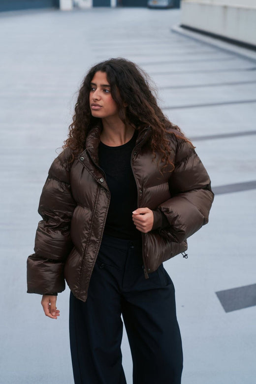 Neo Noir - Rhea Shiny Puffer Jacket 165094 - 584 - Chocolate Brown Jakker 