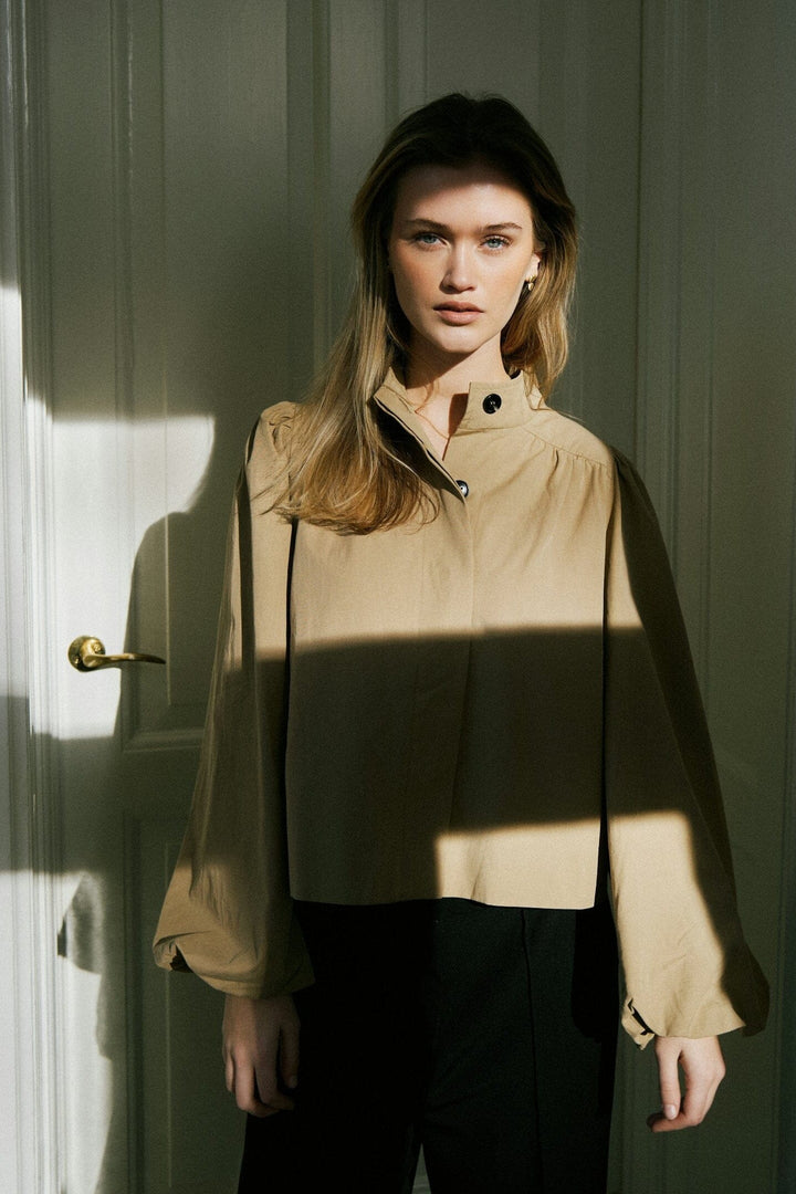 Neo Noir - Tirsa Twill Jacket 168103 - 213 - Sand Jakker 