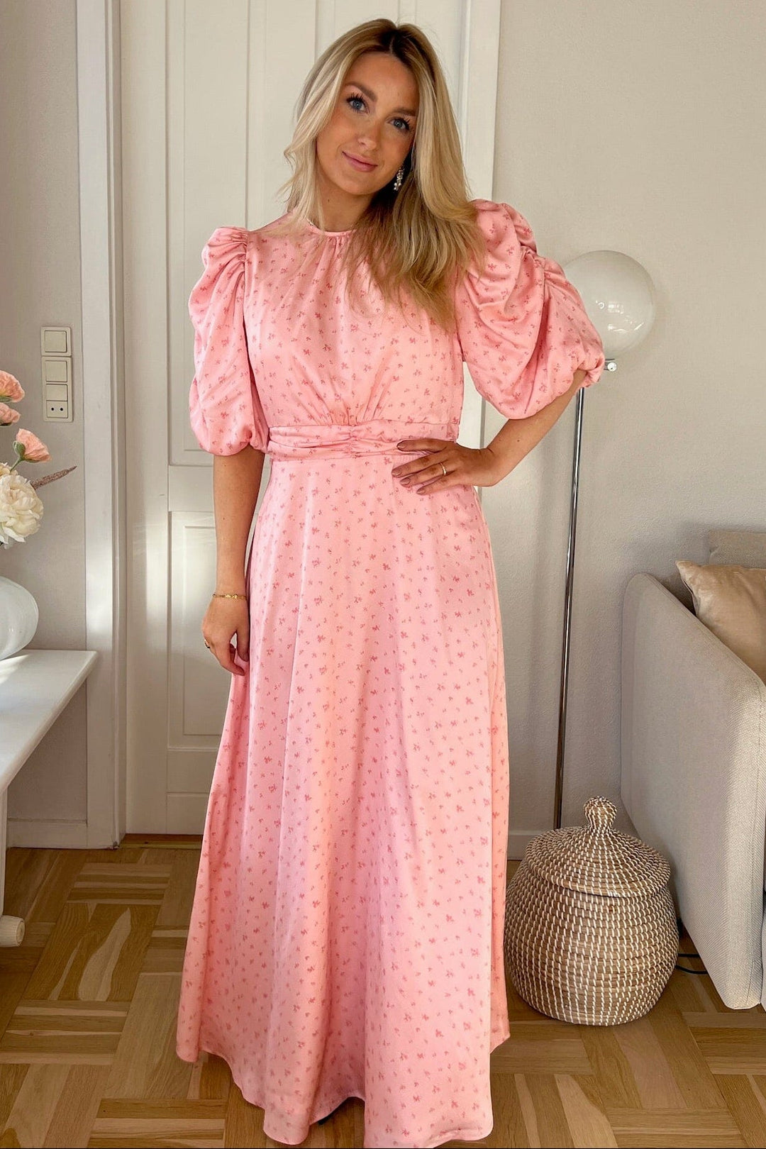 Neo Noir x Molly&My - Kikka Floral Dress 169137 - 754 - Light Pink Kjoler 