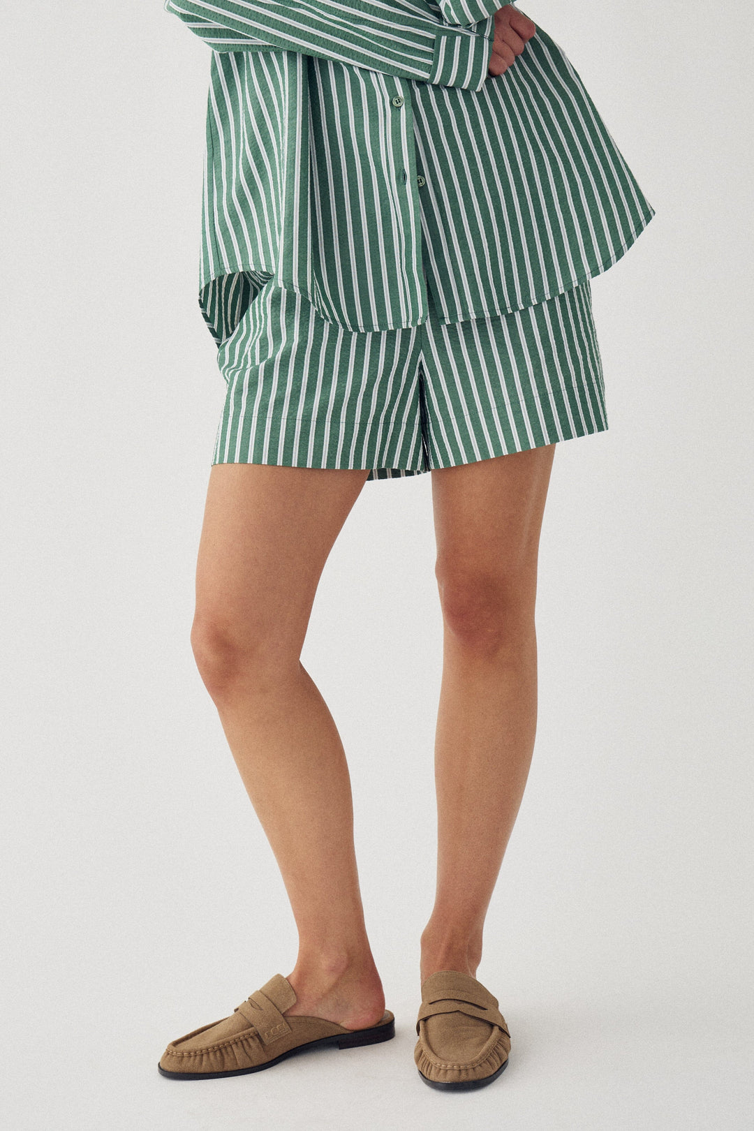 Noella - N-Layne Shorts 15640002 - 1452 - Drayton Green Stripe Shorts 
