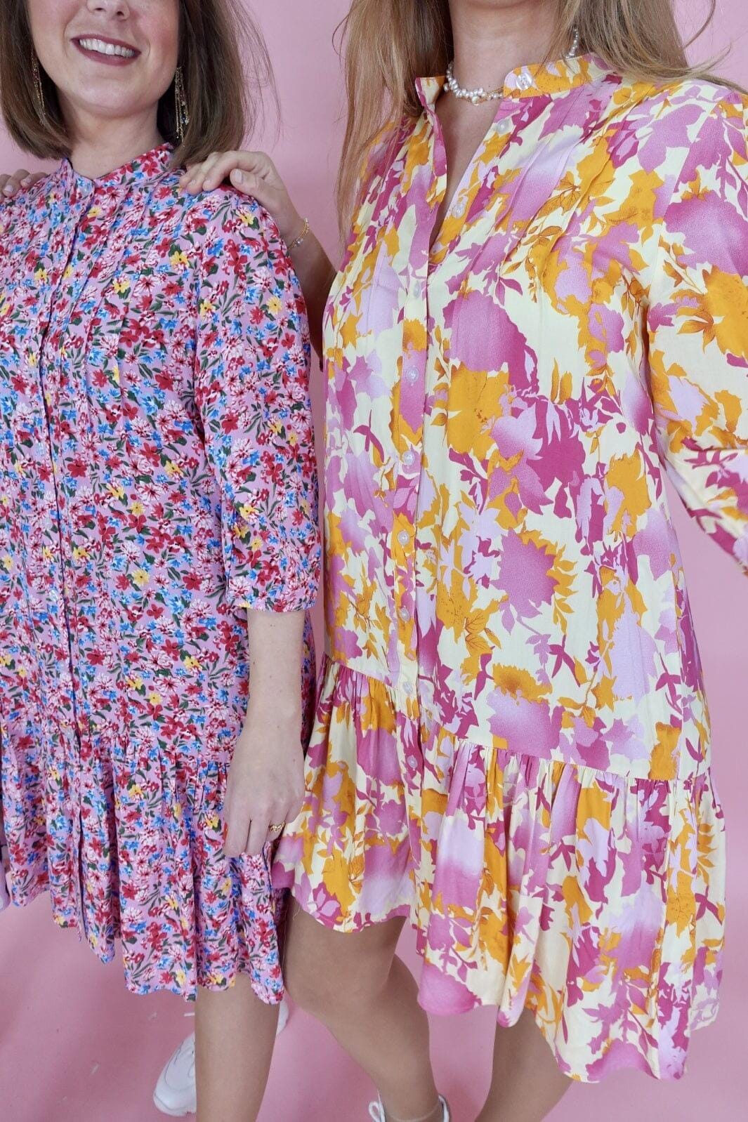 Forudbestilling - Noella X Molly&My - Imogene sh. Dress - Yellow/Pink Flower (Juni) Kjoler 