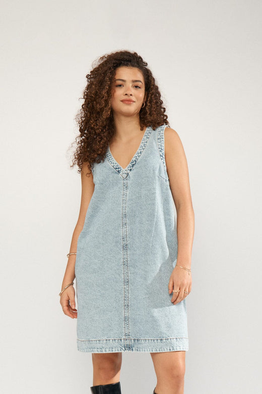 Nümph - Nuirina Dress 707030 - Light B. Stonewash Denim Kjoler 