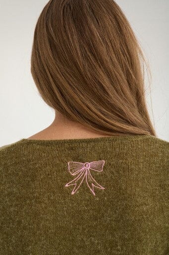 Nümph - Nuyppa Embroidery Pullover 707599 - Fir Green Strikbluser 