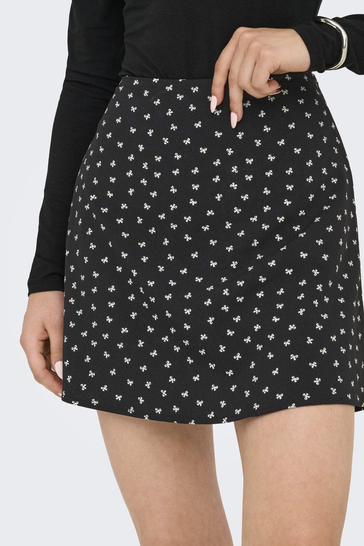 Only - Onlnova Life Elite Jean Skort - 4871168 Black 709 Lovely Bow Shorts 