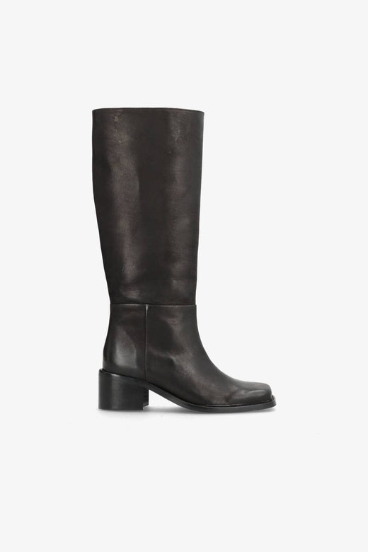 Phenumb Copenhagen - Martina Square Long Leather MARTINA SQUARE_LONG - Black