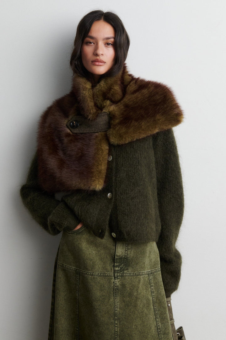 Second Female - Agola Collar 60969 - 8004 Black Olive Kraver 