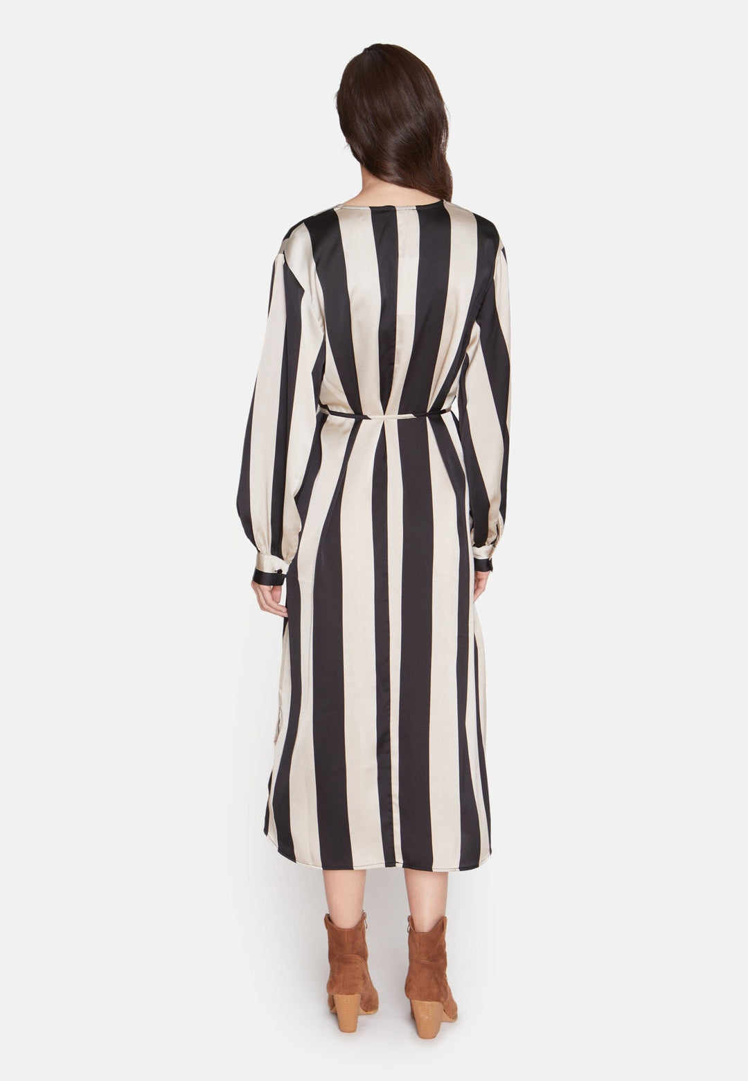 Sisters Point, Elbara-Dr, Black/Champagne