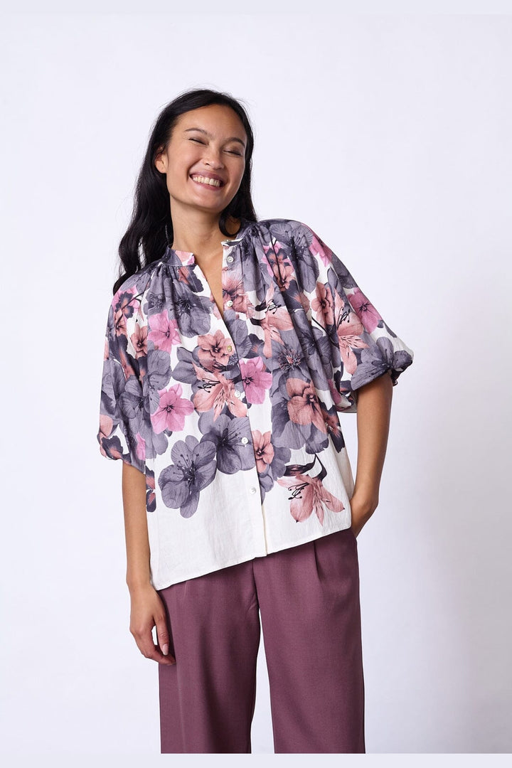 Sisters Point - Elice-Ss1 20167 - 811 - Cream Flower
