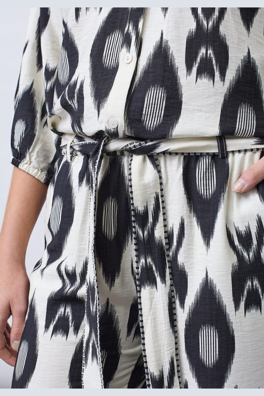 Sisters Point - Ella-Pa56 19831 - 800 - Cream/Black